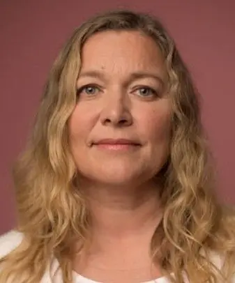 - Noen av bivirkningene kvinnene fikk, kunne de lettere nøytralisere enn andre. Dyp stemme var skambelagt for mange, sier Ingrid Amalia Havnes ved OUS - Noen av bivirkningene kvinnene fikk, kunne de lettere nøytralisere enn andre. Dyp stemme var skambelagt for mange, sier Ingrid Amalia Havnes ved OUS