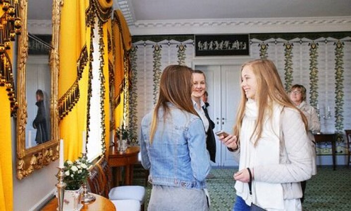 Eidsvollsbygningen holder døgnåpen og vil syde av liv under 1814 på 24 timer. (Foto: Eidsvoll 1814) Eidsvollsbygningen holder døgnåpen og vil syde av liv under 1814 på 24 timer. (Foto: Eidsvoll 1814)