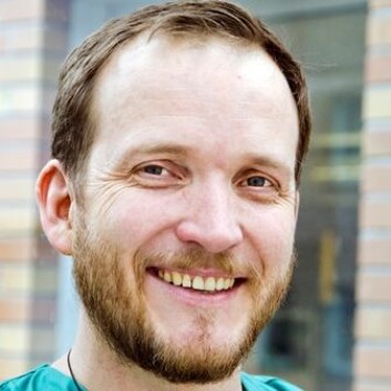 Morten Hagness har tatt doktorgraden i transplantasjonskirurgi, på en studie som viser høy overlevelse blant tarmkreftpasienter som fikk transplantert lever. (Foto: Ram Gupta/Oslo Universitetssykehus) Morten Hagness har tatt doktorgraden i transplantasjonskirurgi, på en studie som viser høy overlevelse blant tarmkreftpasienter som fikk transplantert lever. (Foto: Ram Gupta/Oslo Universitetssykehus)