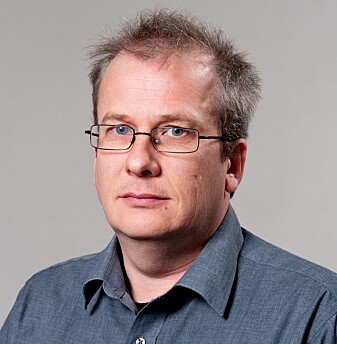 – Mekanismene i sosiale medier sørger for at bevisst villedende informasjon – gjentas, støttes, deles og spres av vanlige brukere, sier Arild Bergh ved Forsvarets forskningsinstitutt. – Mekanismene i sosiale medier sørger for at bevisst villedende informasjon – gjentas, støttes, deles og spres av vanlige brukere, sier Arild Bergh ved Forsvarets forskningsinstitutt.