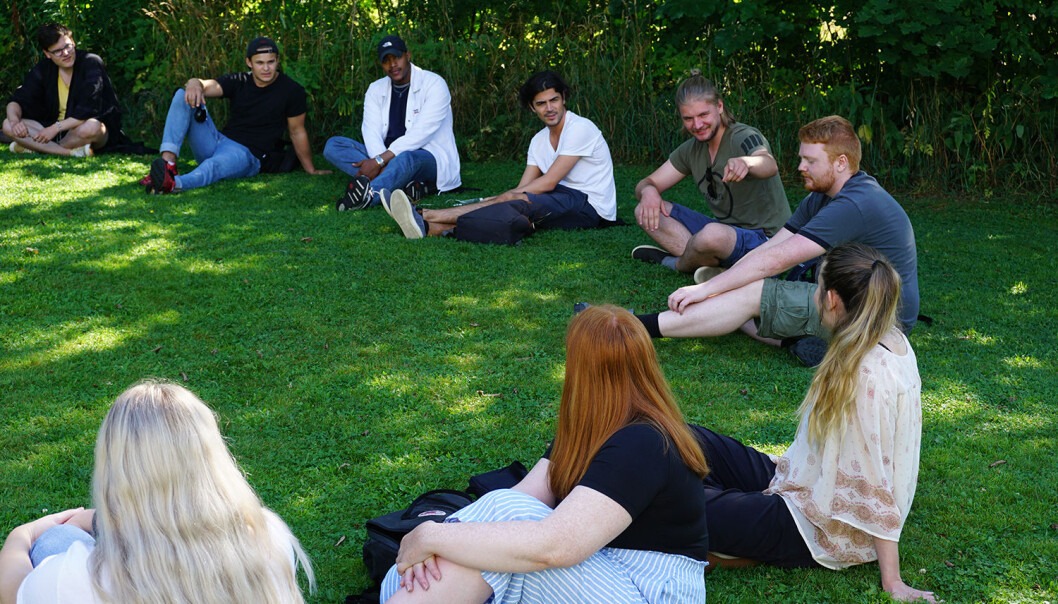 Hvordan studentene best mulig kan bli forberedt på tiden etter studiene, er blant temaene forsker Odd Rune Stalheim har sett nærmere på. Hvordan studentene best mulig kan bli forberedt på tiden etter studiene, er blant temaene forsker Odd Rune Stalheim har sett nærmere på.