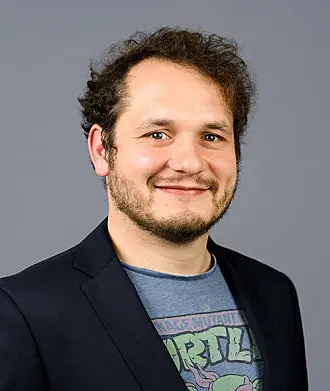 – En datamaskin kan fokusere ett hundre prosent på oppgaven den skal gjøre og dermed utføre den mye bedre enn noen av oss kan, sier sjefsforsker ved SimulaMet, Michael Alexander Riegler. – En datamaskin kan fokusere ett hundre prosent på oppgaven den skal gjøre og dermed utføre den mye bedre enn noen av oss kan, sier sjefsforsker ved SimulaMet, Michael Alexander Riegler.
