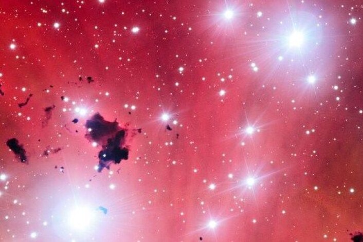6500 lysår unna oss produseres det nye stjerner i denne tåka. (Foto: ESO) 6500 lysår unna oss produseres det nye stjerner i denne tåka. (Foto: ESO)