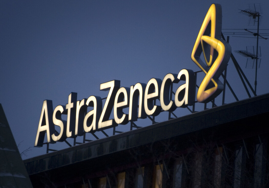Astra Zenecas koronavaksine testes nå på mennesker. Astra Zenecas koronavaksine testes nå på mennesker.