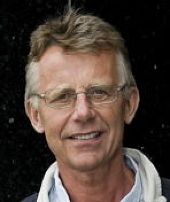 - Gaming er en trygg måte å treffe andre på, og spenningen ved spill kan kanskje erstatte noe av spenningen med alkohol, sier professor i sosiologi Willy Pedersen ved UiO. - Gaming er en trygg måte å treffe andre på, og spenningen ved spill kan kanskje erstatte noe av spenningen med alkohol, sier professor i sosiologi Willy Pedersen ved UiO.