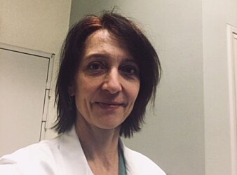 Det er viktig å spre informasjon om hva skjedekransen egentlig er for noe, mener forsker og gynekolog Risa Lonne-Hoffmann. Det er viktig å spre informasjon om hva skjedekransen egentlig er for noe, mener forsker og gynekolog Risa Lonne-Hoffmann.