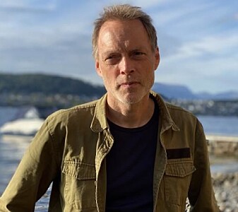 – Visste du at bøndene forbruker fossil energi tilsvarende innholdet i seks poteter når de skal dyrke ti poteter? spør Ketil Stoknes. – Visste du at bøndene forbruker fossil energi tilsvarende innholdet i seks poteter når de skal dyrke ti poteter? spør Ketil Stoknes.