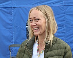 − Vi er nok veldig vare på symptomer etter en covid-19-infeksjon, sier Kristin Hofsø. − Vi er nok veldig vare på symptomer etter en covid-19-infeksjon, sier Kristin Hofsø.