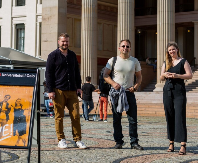 Statsviter Tore Wig, programleder Gjermund Eriksen og jurist Sofie A.E.Høgestøl under innspillingen av podcasten Universitetsplassen tidligere i sommer. Statsviter Tore Wig, programleder Gjermund Eriksen og jurist Sofie A.E.Høgestøl under innspillingen av podcasten Universitetsplassen tidligere i sommer.