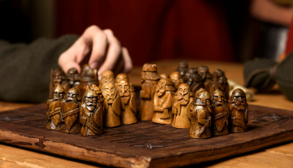 The design of the boards and pieces varies between different archaeological finds, so there will most likely have been many variants of the board game we know as hnefatafl.