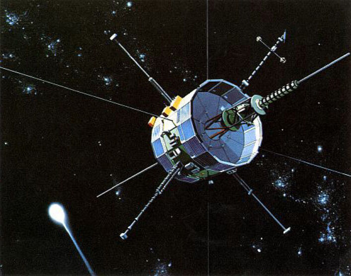 Romsonden ISEE-3, omdøpt International Cometary Explorer (ICE), underveis mot komet Giacobini-Zinner, og noen måneder senere komet Halley, i 1985/86. (Foto: (Illustrasjon: NASA)) Romsonden ISEE-3, omdøpt International Cometary Explorer (ICE), underveis mot komet Giacobini-Zinner, og noen måneder senere komet Halley, i 1985/86. (Foto: (Illustrasjon: NASA))