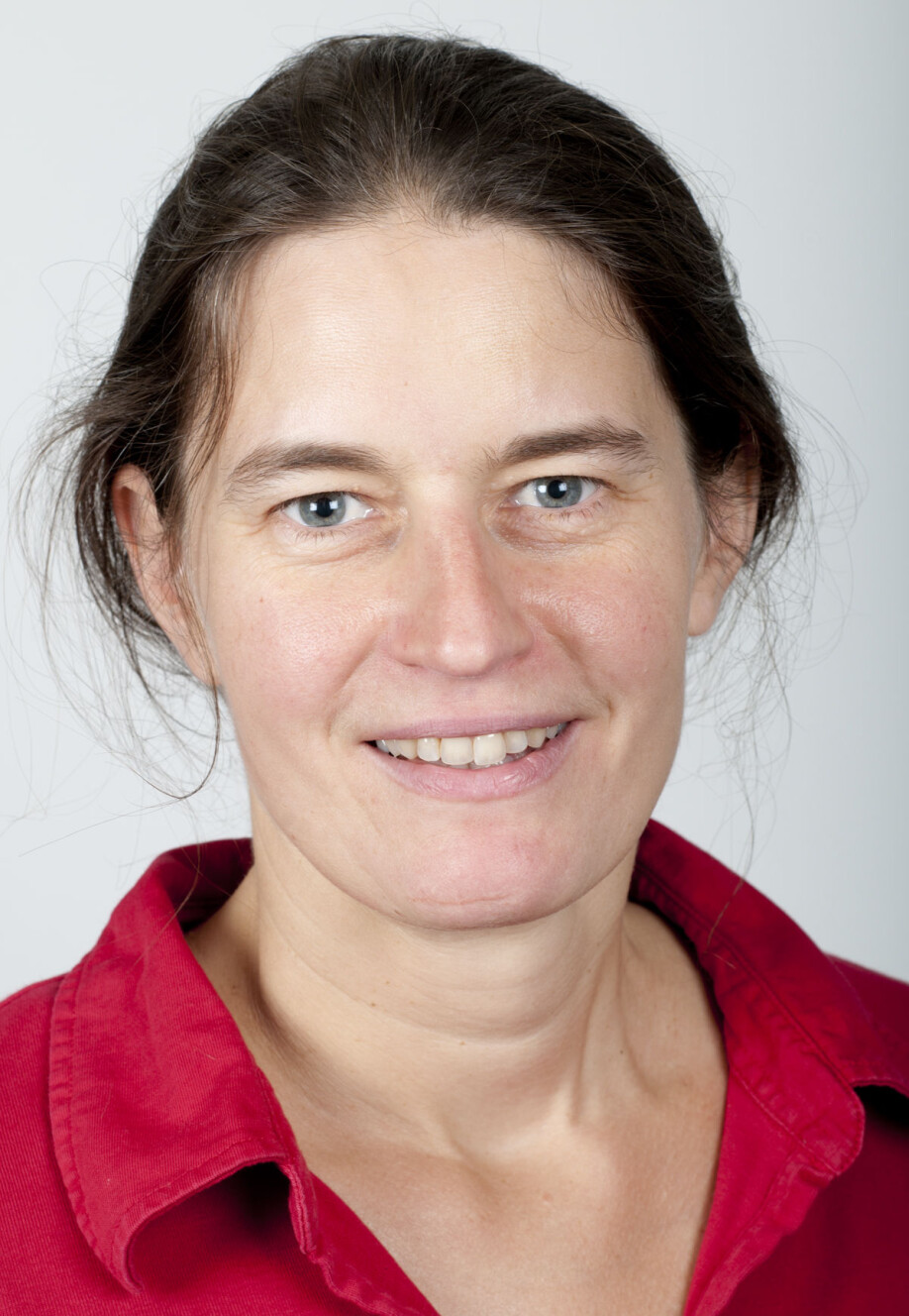 Opplevelsen av nærhet til andre kan få folk til å gråte, ifølge psykologiprofessor Beate Seibt.