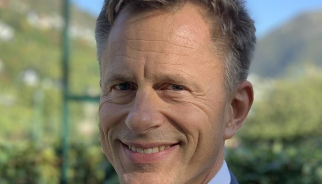 - Jeg gleder meg til å få muligheten til å jobbe med dyktige ansatte og studenter på UiB. Jeg kan knapt tenke meg noe mer spennende jobb, sier Robert Rastad. - Jeg gleder meg til å få muligheten til å jobbe med dyktige ansatte og studenter på UiB. Jeg kan knapt tenke meg noe mer spennende jobb, sier Robert Rastad.