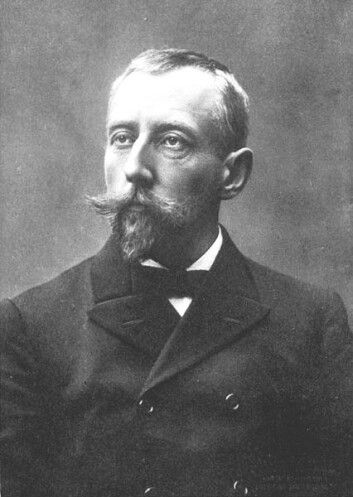 Roald Amundsen. Bilde fra boka Nordvestpassasjen. 1908. National Library of Canada. (Foto: Wikimedia Commons) Roald Amundsen. Bilde fra boka Nordvestpassasjen. 1908. National Library of Canada. (Foto: Wikimedia Commons)