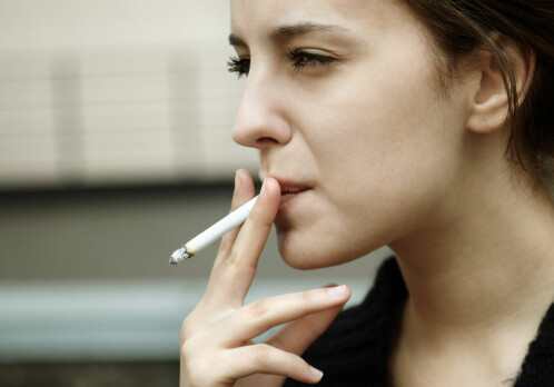 Women who smoke have a higher risk of developing lung cancer compared to men