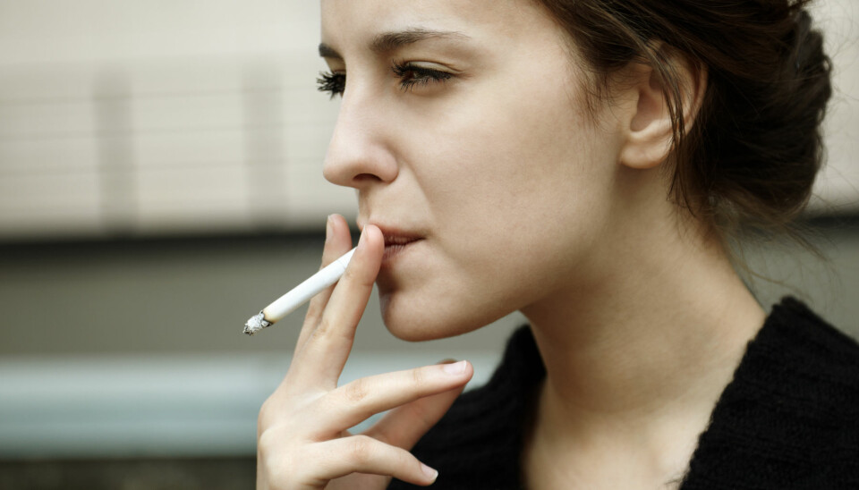 Men smoke more and longer than women in Norway. Still, the women have a higher risk of getting lung cancer and dying from it, according to a research from UiT The Arcit University of Norway.
