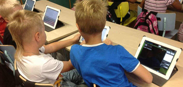Andreklassinger lager blogg om livet på skolen. (Foto: Sanna Metsälä) Andreklassinger lager blogg om livet på skolen. (Foto: Sanna Metsälä)