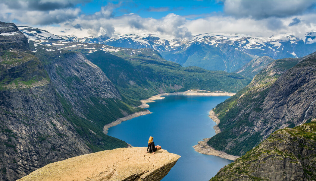Norges terreng er blant de aller yngste landskapene på Jorda. Alt du kan se er mindre enn 2,6 millioner år gammelt. Norges terreng er blant de aller yngste landskapene på Jorda. Alt du kan se er mindre enn 2,6 millioner år gammelt.