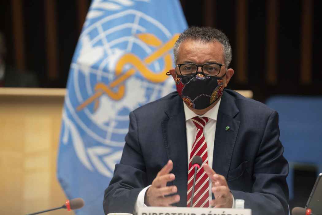 WHO-direktør Tedros Adhanom Ghebreyesus sa under et videomøte mandag at flokkimmunitet som strategi ville vært uetisk og at det ikke er et alternativ. WHO-direktør Tedros Adhanom Ghebreyesus sa under et videomøte mandag at flokkimmunitet som strategi ville vært uetisk og at det ikke er et alternativ.