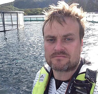 Kristian Ellingsen-Dalskau forsker på dyrevelferd ved Veterinærinstituttet, og har selv funnet at kyr slapper av med rolig prat. Kristian Ellingsen-Dalskau forsker på dyrevelferd ved Veterinærinstituttet, og har selv funnet at kyr slapper av med rolig prat.