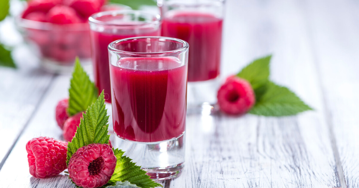 Raspberry shots can give older people a better diet
