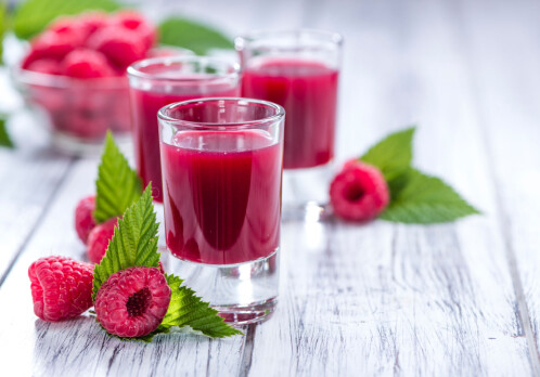 Raspberry shots can give older people a better diet