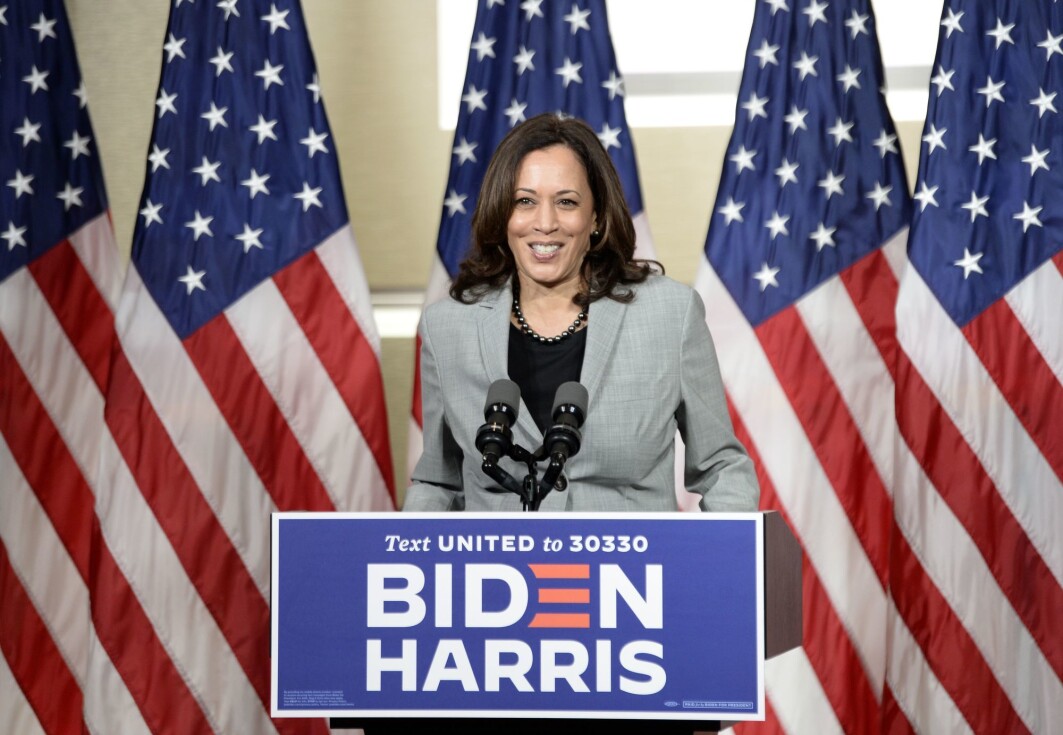 Om Joe Biden blir president, blir Kamela Harris visepresident. Men som kvinnelig politiker får hun andre forventninger rettet mot seg enn ham, viser forskning. Om Joe Biden blir president, blir Kamela Harris visepresident. Men som kvinnelig politiker får hun andre forventninger rettet mot seg enn ham, viser forskning.