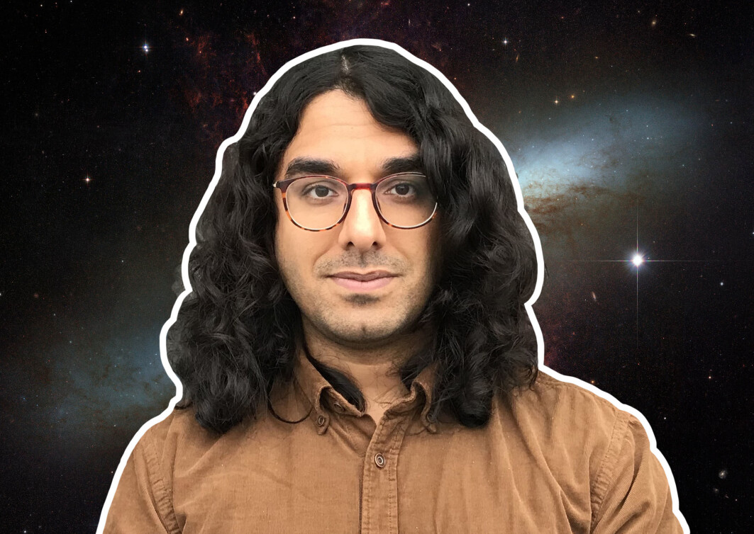 Hva er rett og galt? Finnes bare vår verden, eller flere? Feroz jobber med å tenke på store spørsmål. Hva er rett og galt? Finnes bare vår verden, eller flere? Feroz jobber med å tenke på store spørsmål.