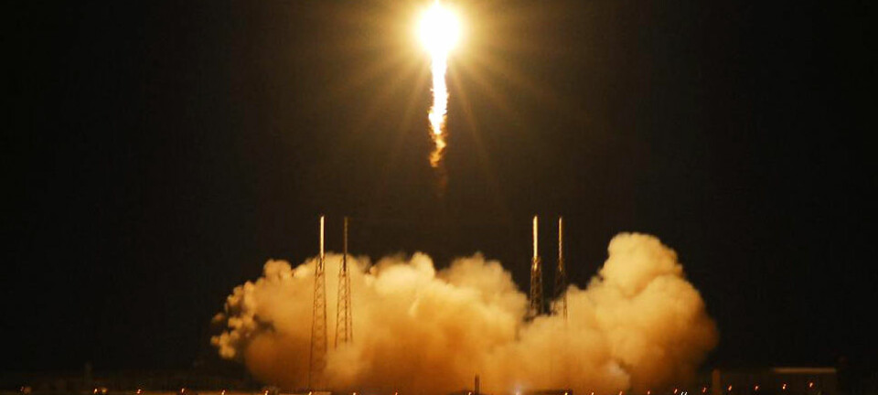 Falcon-kapselen ble sendt opp til Den internasjonale romstasjonen første gang 22. mai 2012. Dette var en testflukt, og lasten var ikke uunnværlig for romstasjonen. Mandag 8. oktober er det alvor. NASA
