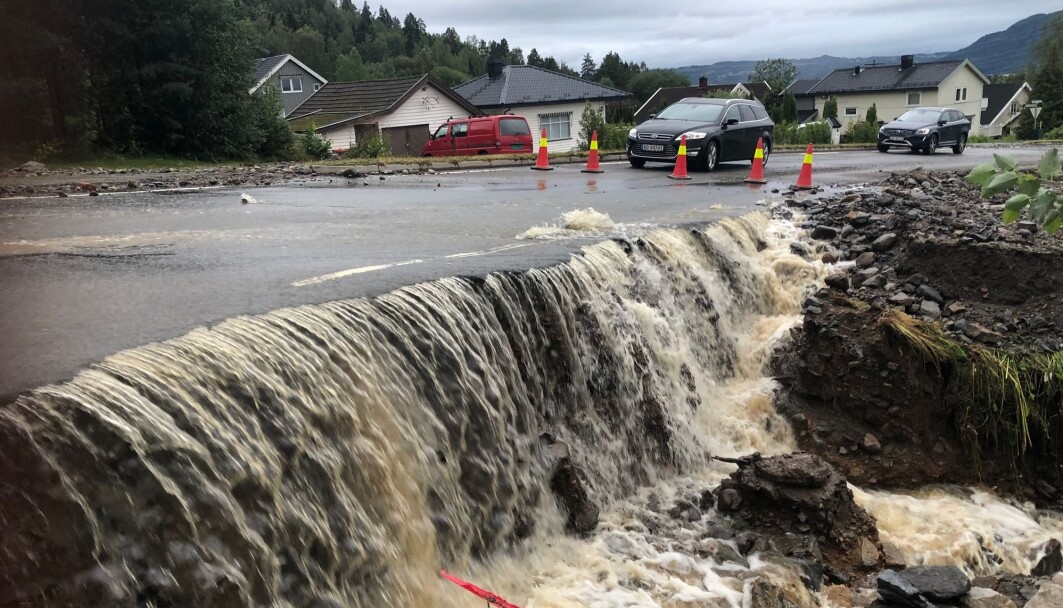 Flom i Brumunddal etter store nedbørsmengder i august 2019. Flom i Brumunddal etter store nedbørsmengder i august 2019.