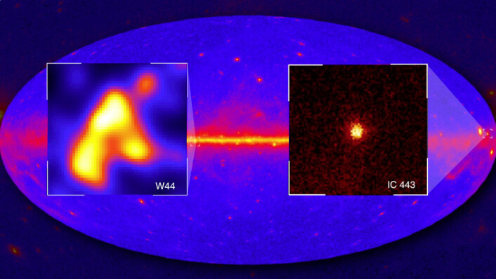 To rester av supernovaer, W44 (t.v) og IC443, sender ut gammastråler med stor energi. Forskerne kunne fastslå at gammastrålene skyldes lokale kollisjoner mellom kosmiske stråler og skyer av gass og støv rundt den gamle supernovaen. (Foto: (Bilde: NASA/DOE/Fermi LAT Collaboration)) To rester av supernovaer, W44 (t.v) og IC443, sender ut gammastråler med stor energi. Forskerne kunne fastslå at gammastrålene skyldes lokale kollisjoner mellom kosmiske stråler og skyer av gass og støv rundt den gamle supernovaen. (Foto: (Bilde: NASA/DOE/Fermi LAT Collaboration))