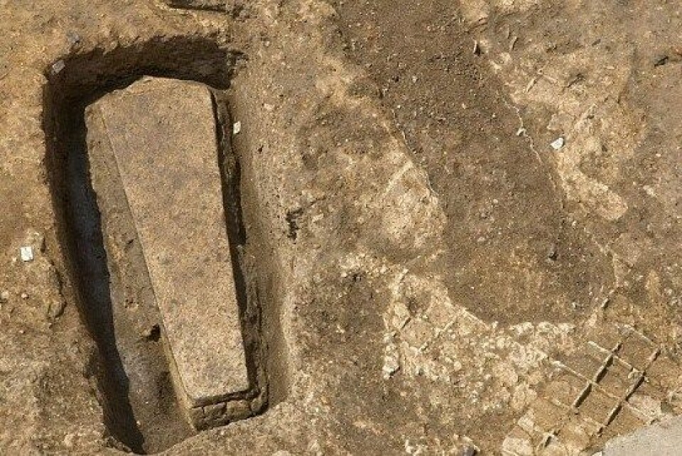 Denne steinkisten ble funnet samtidig som arkeologer fant kong Richard III. (Foto: University of Leicester)