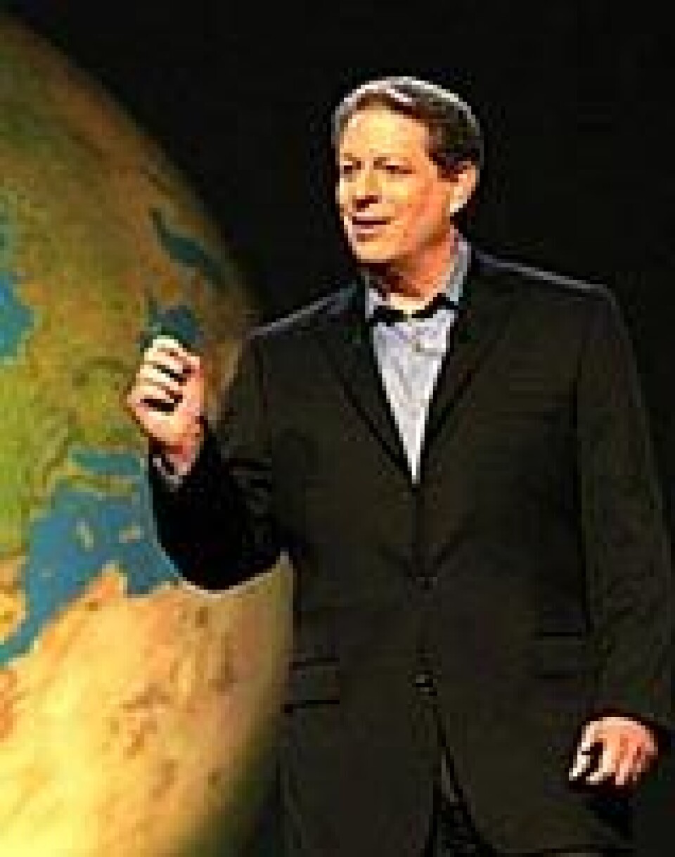 'Al Gore mottar fredsprisen i Oslo 10. desember. Her fra filmen An Inconvenient Truth. Foto: algore.com'