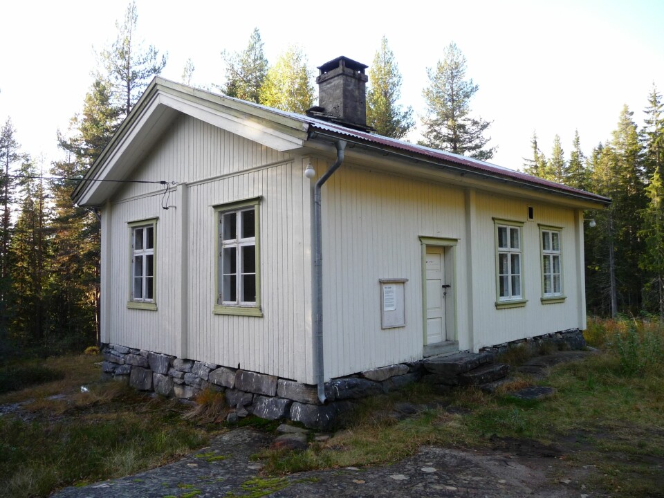 Heie skule i Telemark, bygd i 1886. I dag en del av Tinn museum, Rjukan. (Foto: (Foto gjengitt med tillatelse fra Leidulf Mydland))