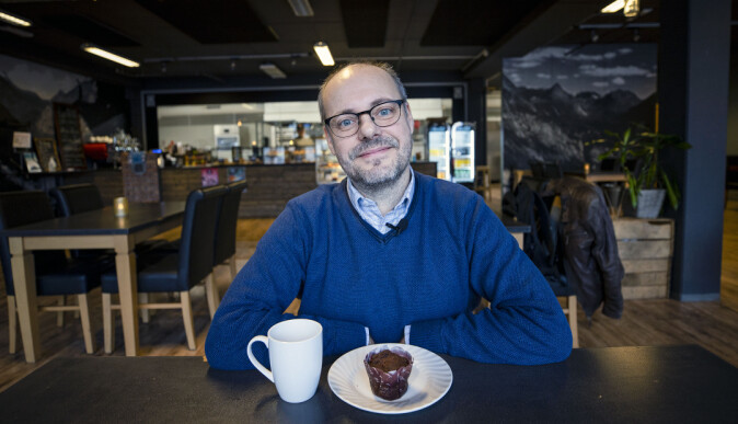 – Å smake på nye ting trenger ikke være en plikt, sier forsker Erik Fooladi. – Å smake på nye ting trenger ikke være en plikt, sier forsker Erik Fooladi.