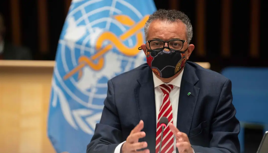 Kan Verdens Helseorganisasjon gå i spissen og bestemme tiltakene mot koronaviruset? Her er lederen Tedros Adhanom Ghebreyesus under et møte i oktober i år.