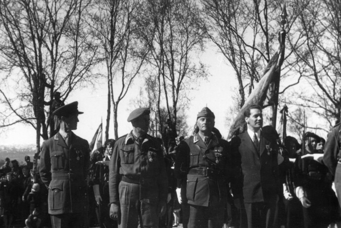 Fra minnemarkeringen i Narvik 1946. Fra minnemarkeringen i Narvik 1946.