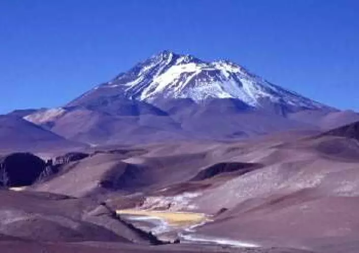 De tre barna måtte gå til toppen av denne vulkanen for å dø, for rundt 500 år siden. (Foto: Jaime E. Jiménez)