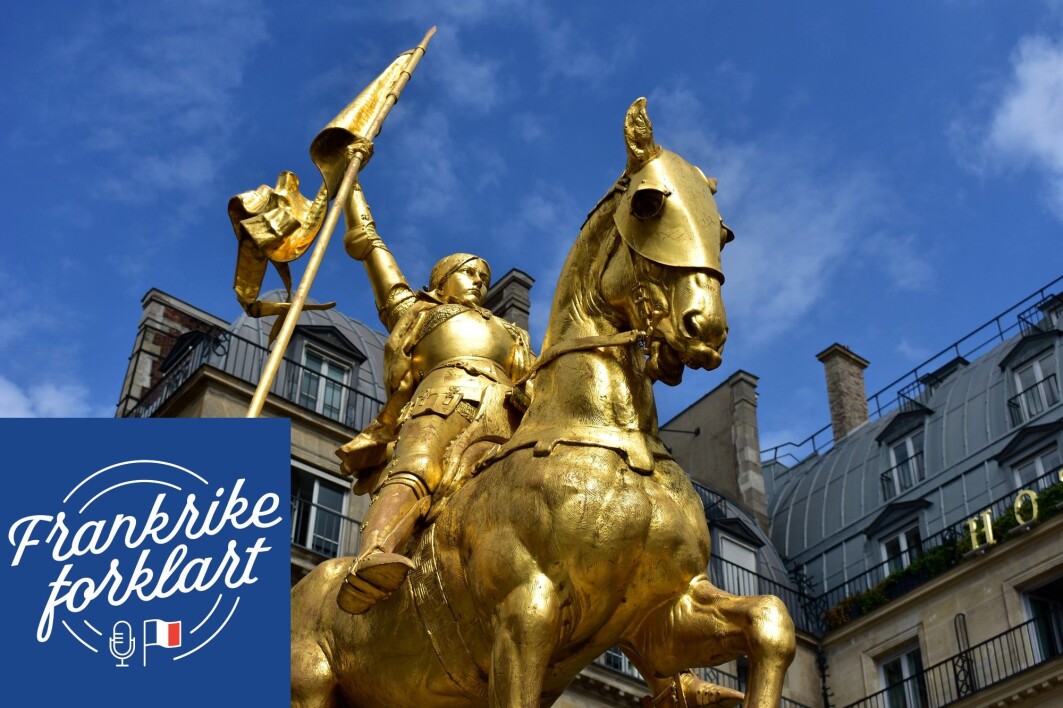 En statue av Jeanne D'arc i Paris. En statue av Jeanne D'arc i Paris.