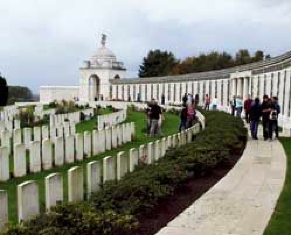 Tyne Cot ved Ypres er den største gravplassen for britiske soldater ved Vestfronten. (Foto: Trond Berge)