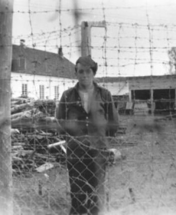 Rundt 5000 fanger fra 13 ulike land satt i Falstadleiren mellom 1941 og 1945. Ingen vet hvor mange av dem som døde. (Foto: Falstadsenteret) Rundt 5000 fanger fra 13 ulike land satt i Falstadleiren mellom 1941 og 1945. Ingen vet hvor mange av dem som døde. (Foto: Falstadsenteret)