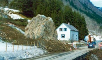 Mundheim i Kvam herad, Hordaland, mars 2004. (Foto: NGI) Mundheim i Kvam herad, Hordaland, mars 2004. (Foto: NGI)