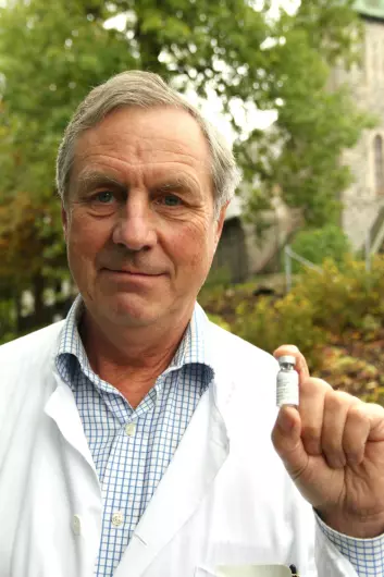 – I HPV-saka har eg sett tilfeller der legar oppfordrar til seksuell avhold i staden for vaksine, seier Ole-Erik Iversen. (Foto: Walter Wehus)
