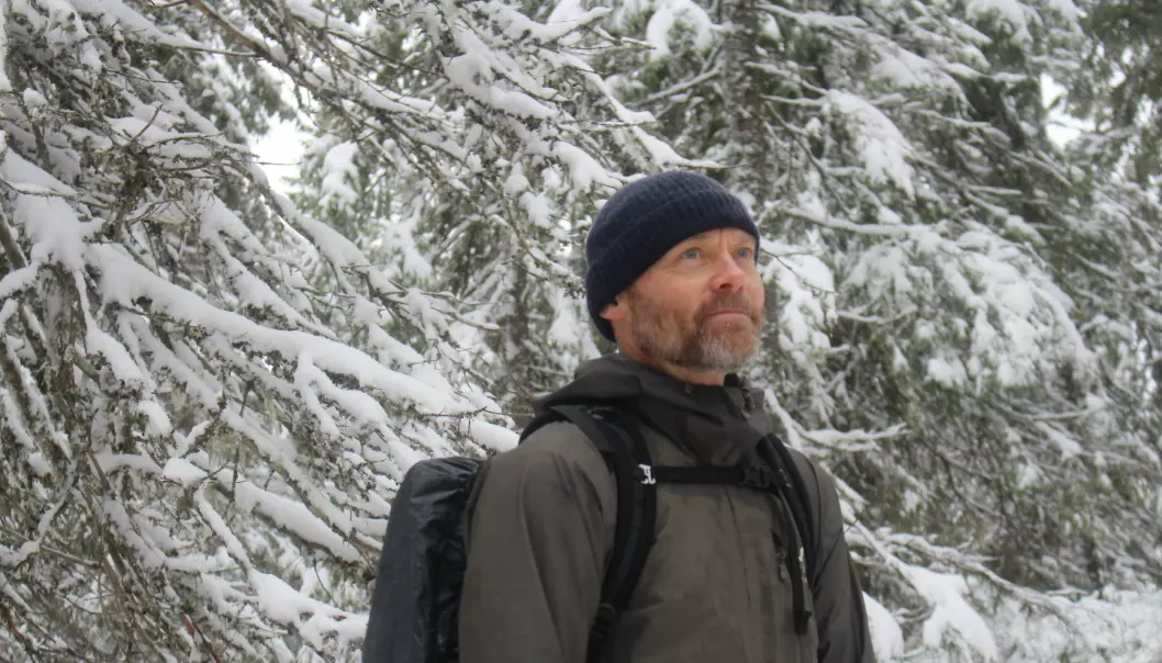 Mikkel Soya Bølstad er forfatter, freelancejournalist og biolog.