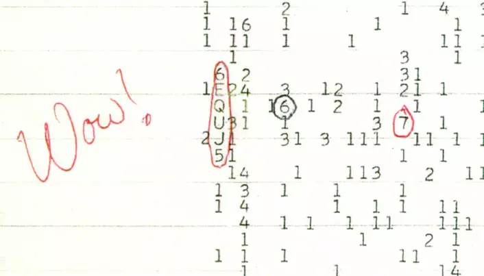 Astronom Jerry R. Ehman oppdaget avvik i data fra Big Ear radio teleskopet i 1977. Inskripsjonen hans på en utskrift har gitt navn til signalet.