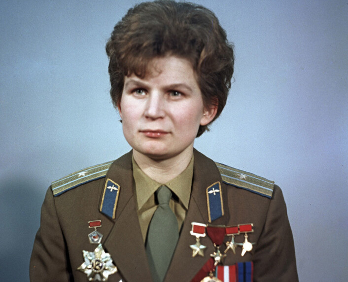 Valentina Teresjkova var tekstilarbeider og hobby-fallskjermhopper før hun ble valgt ut til å bli den første kvinnen i rommet. (Foto: RIA Novosti) Valentina Teresjkova var tekstilarbeider og hobby-fallskjermhopper før hun ble valgt ut til å bli den første kvinnen i rommet. (Foto: RIA Novosti)