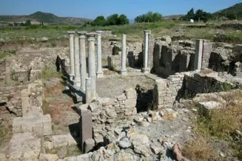 "Dette er bare en liten del av de romerske ruinene i Allianoi. (Foto: www.allianoi.org)"