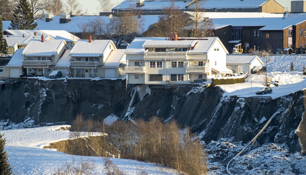 Norges Geotekniske Institutt advarte i 2003 mot at menneskeliv kunne gå tapt i skred uten sikringstiltak før utbyggingen i Nystulia i Gjerdrum. Norges Geotekniske Institutt advarte i 2003 mot at menneskeliv kunne gå tapt i skred uten sikringstiltak før utbyggingen i Nystulia i Gjerdrum.