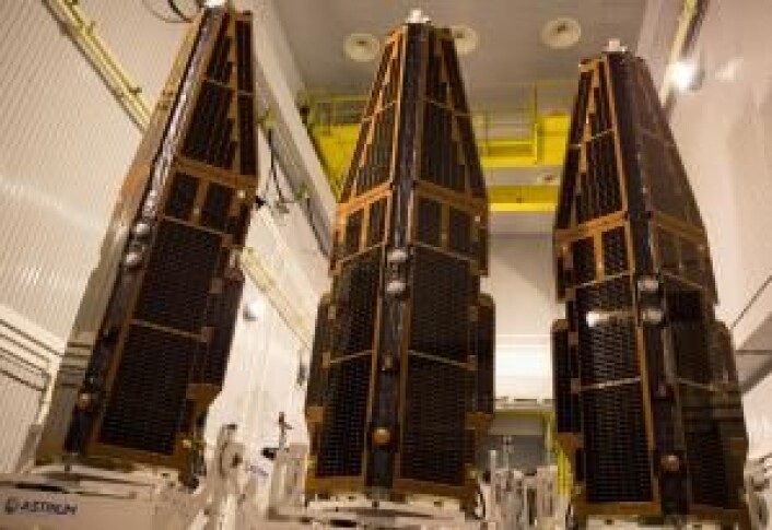 De tre satellittene før utskyting. (Foto: ESA/M. Shafiq) De tre satellittene før utskyting. (Foto: ESA/M. Shafiq)
