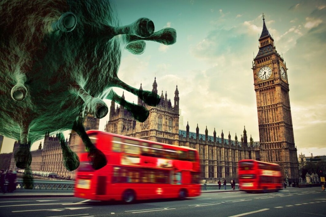 Storbritannia er rammet av en ny, mer smittsom koronavariant. Mandag kveld meddelte den britiske statsministeren, Boris Johnson, at situasjonen nå er så alvorlig at det innføres ny lockdown. Storbritannia er rammet av en ny, mer smittsom koronavariant. Mandag kveld meddelte den britiske statsministeren, Boris Johnson, at situasjonen nå er så alvorlig at det innføres ny lockdown.